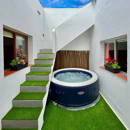 Semesterbostad Casa Vistabuena, Golf, Jacuzzi, And Views *